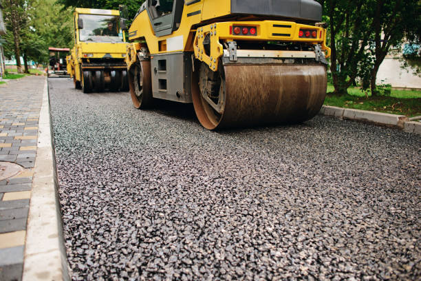 Best Professional Driveway Pavers  in Cassopolis, MI